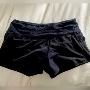 Black lululemon running shorts (4”)
